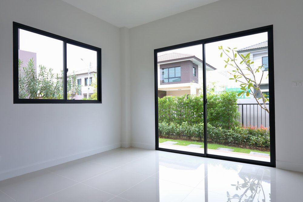 Dit is het resultaat van vliesbehang laten aanbrengen in je nieuwbouwwoning in Assen.